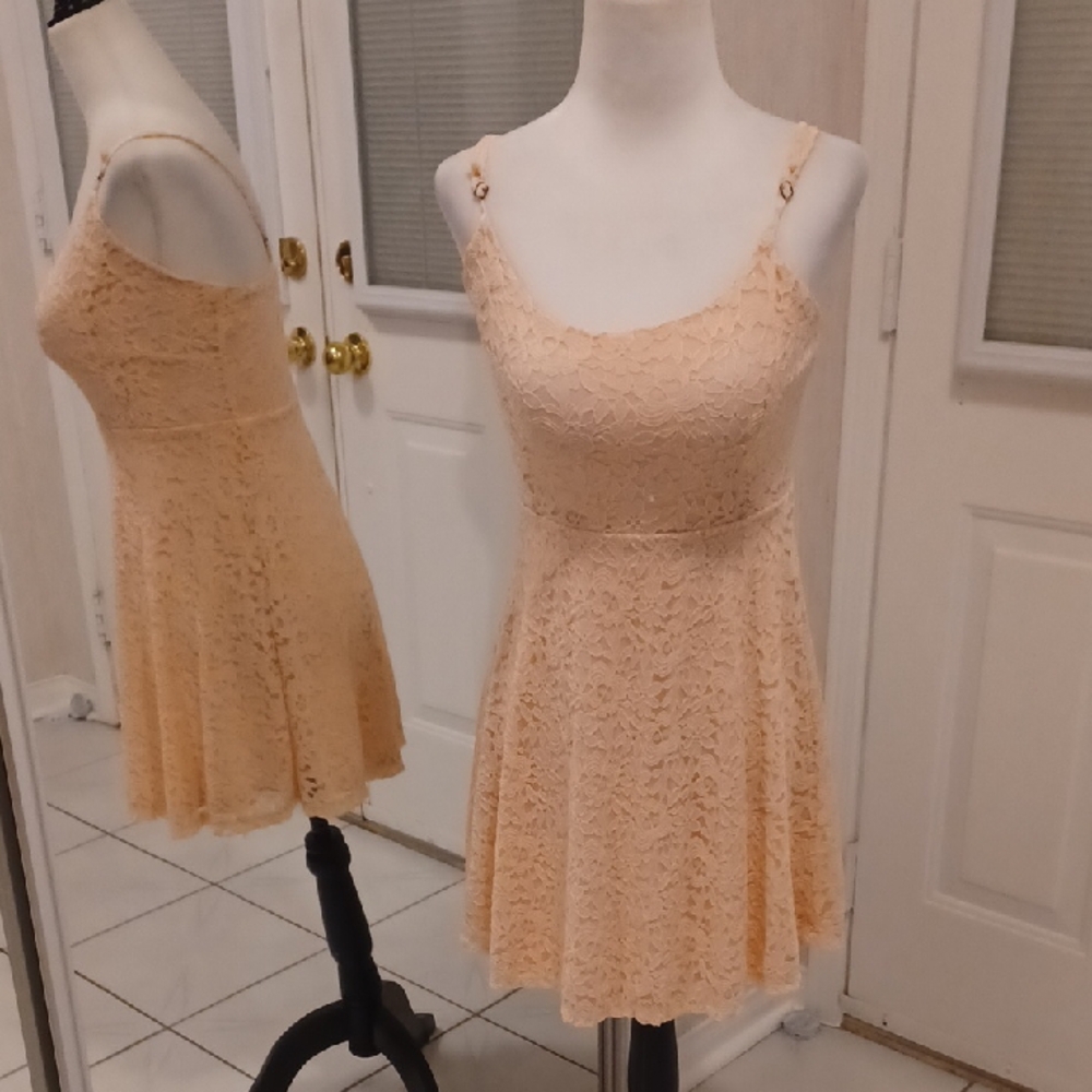 4/$40 Light Peach Lace Mini Dress - Size Small